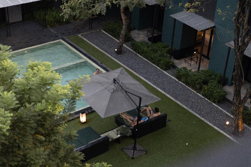 Theatre Residence - Genel