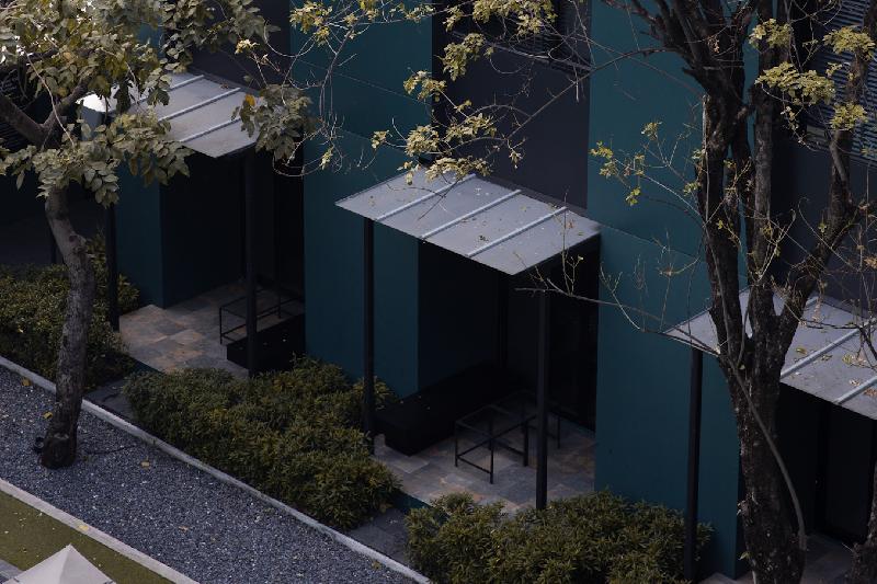 Theatre Residence - Genel
