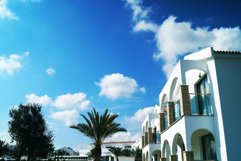 Latchi Escape Hotel and Suites - Genel