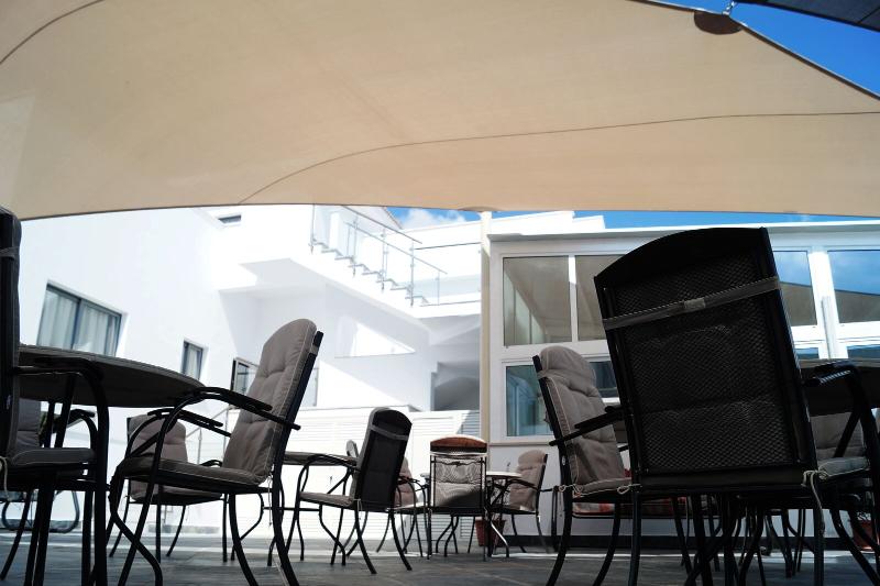 Latchi Escape Hotel and Suites - Teras