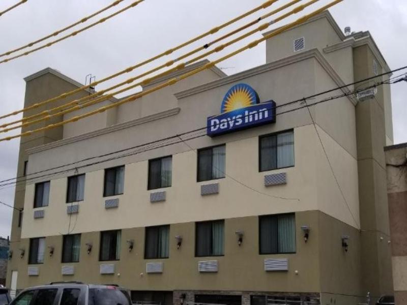 Days Inn by Wyndham Brooklyn Marine Park - Genel