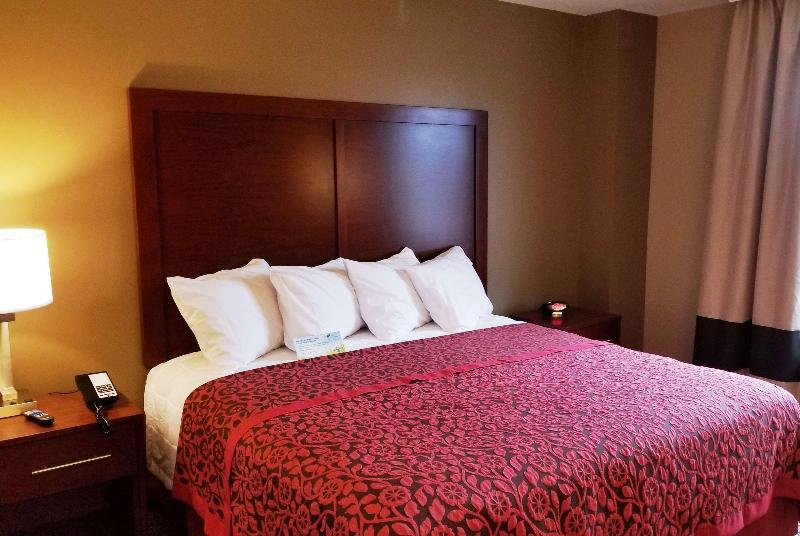 Days Inn by Wyndham Brooklyn Marine Park - Oda