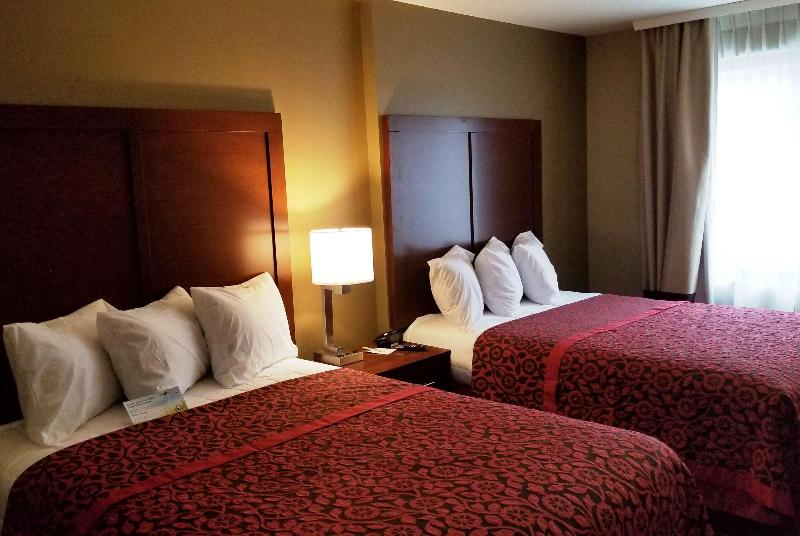 Days Inn by Wyndham Brooklyn Marine Park - Oda