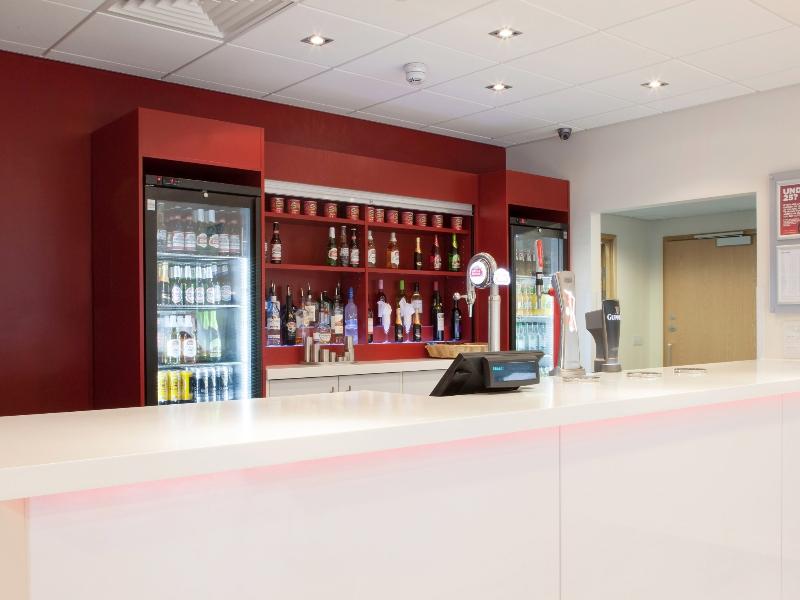 Travelodge London Wembley High Road - Bar