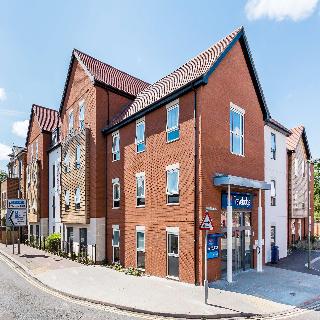 Travelodge Chertsey otel fotoğrafı