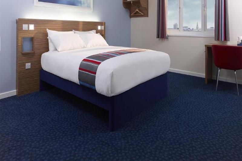 Travelodge Egham - Oda
