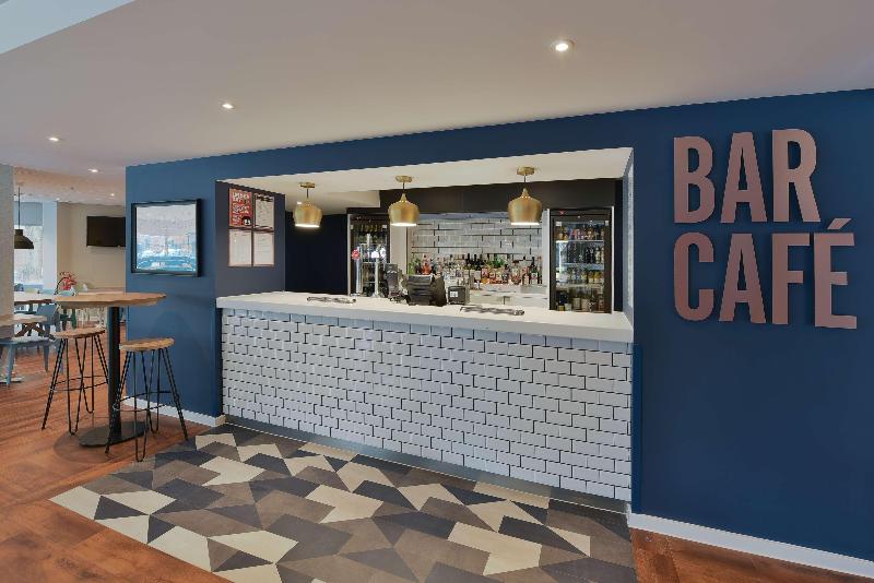 Travelodge London Hounslow - Bar