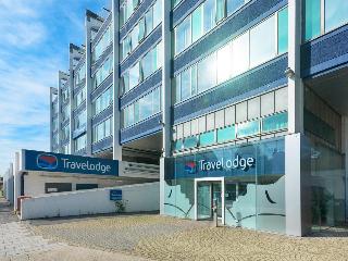 Travelodge London Teddington otel fotoğrafı