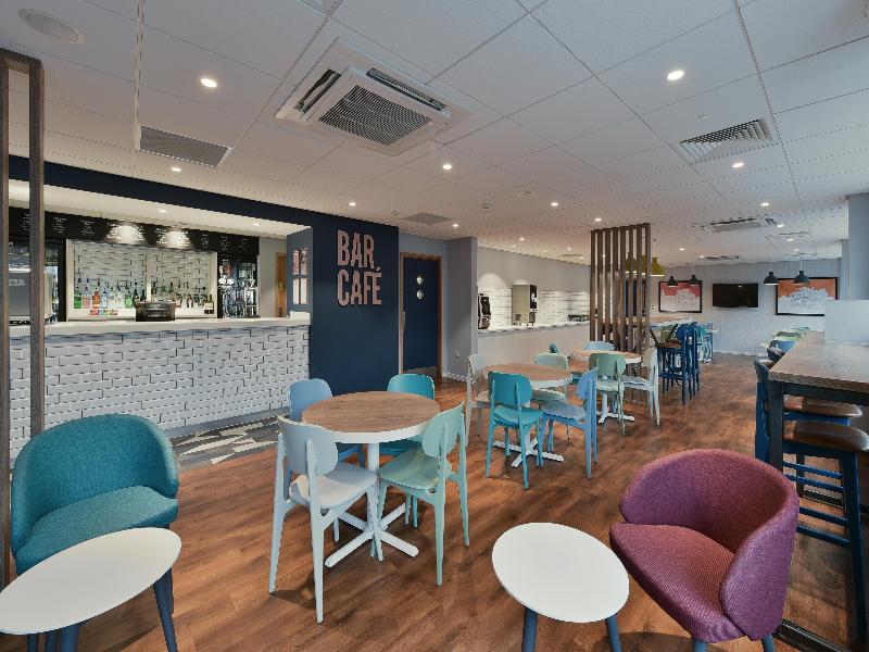 Travelodge Southampton Central - Bar