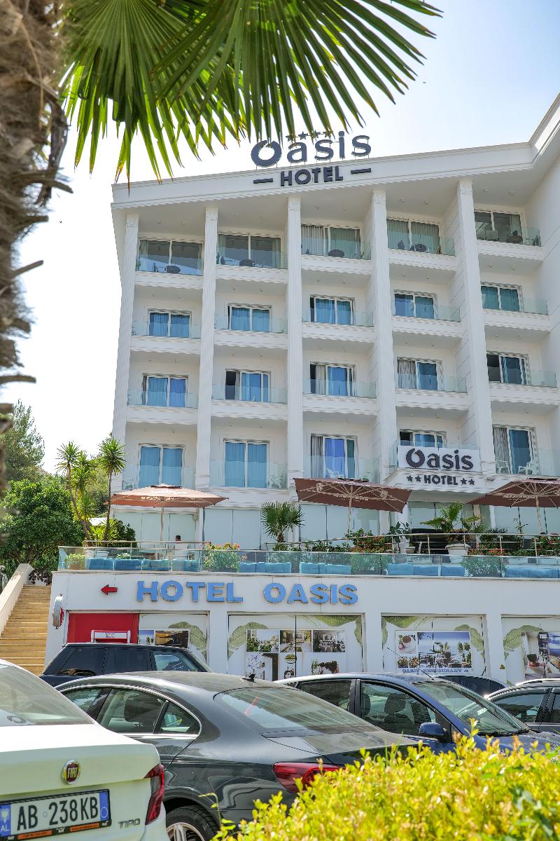 Hotel Oasis - Genel
