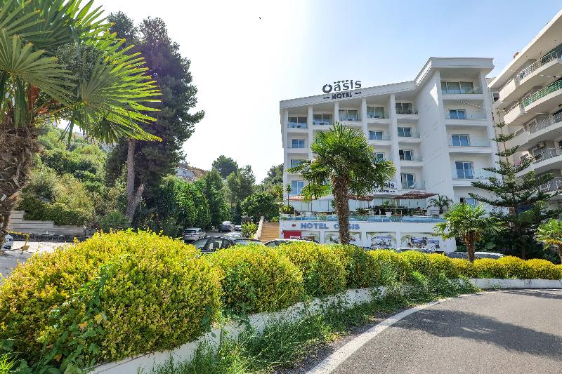 Hotel Oasis - Genel