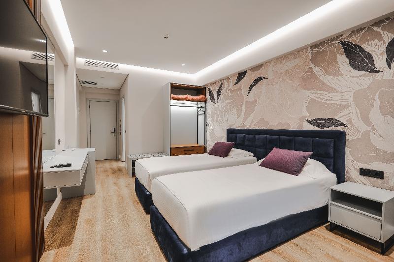 Hotel Oasis - Oda