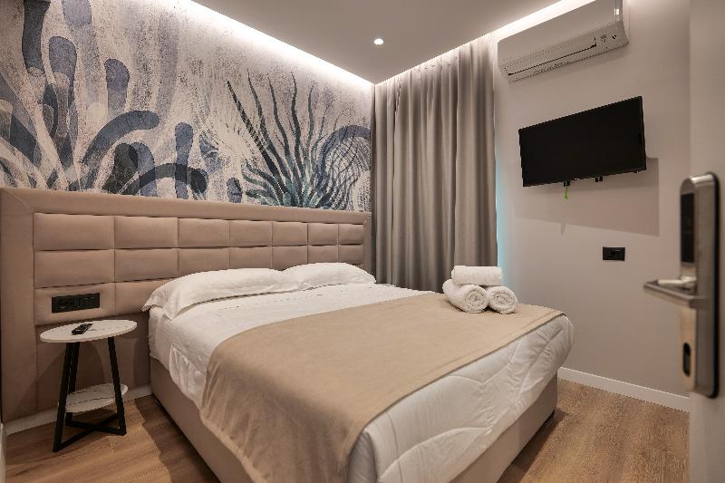 Hotel Oasis - Oda