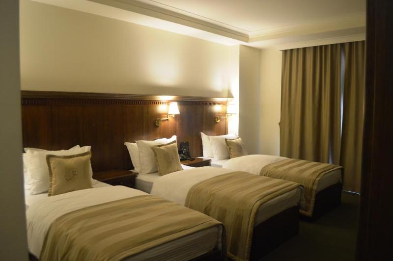 Garden Hotel Pristina - Oda