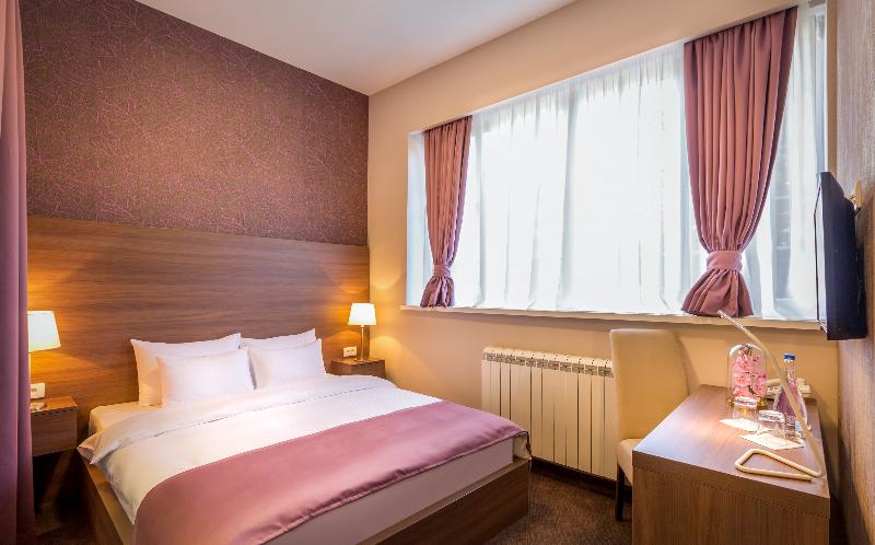 Veneti Suites - Oda