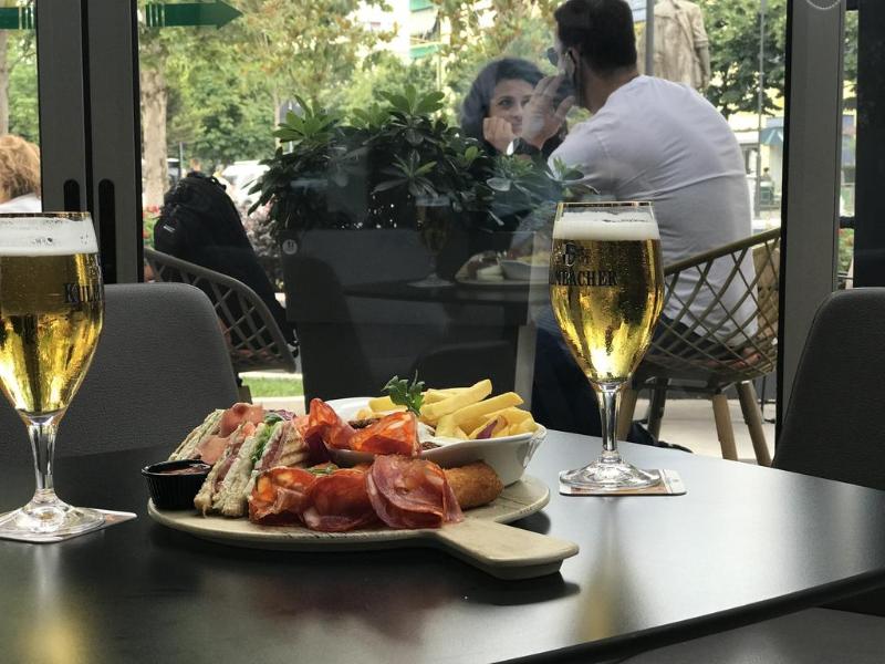 Colosseo Hotel Tirana - Restoran