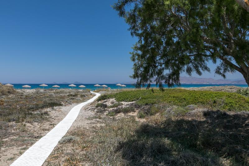 White Pearls Luxury Suites Adults Only - Plaj