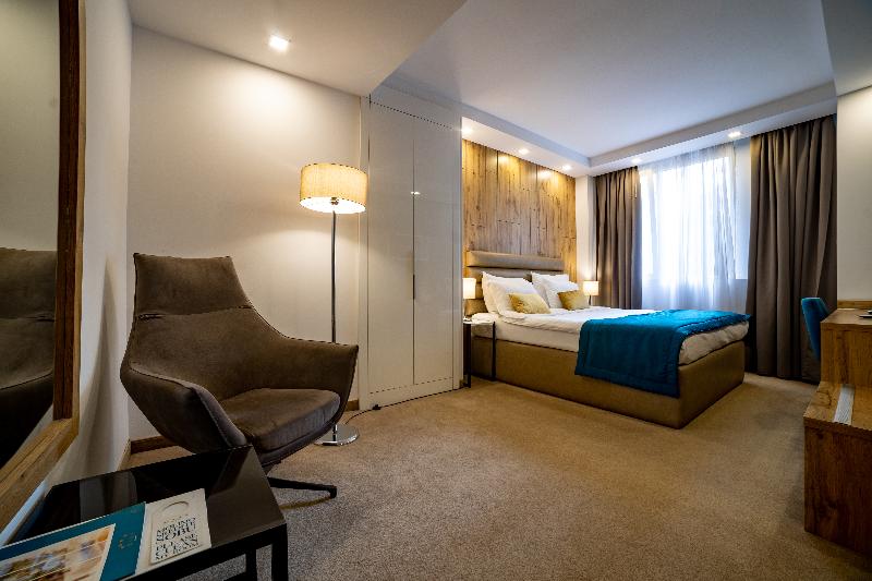Mark Hotel Belgrade - Oda