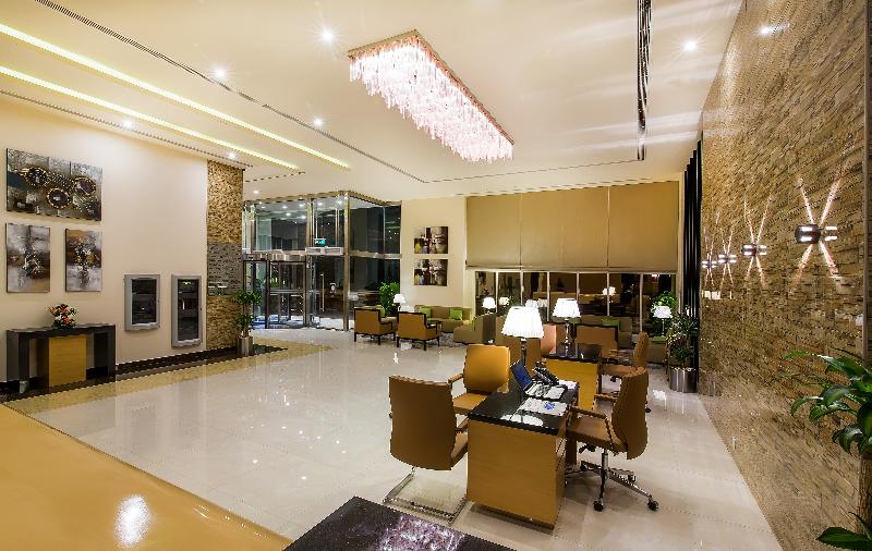 V Hotel Fujairah - Lobi