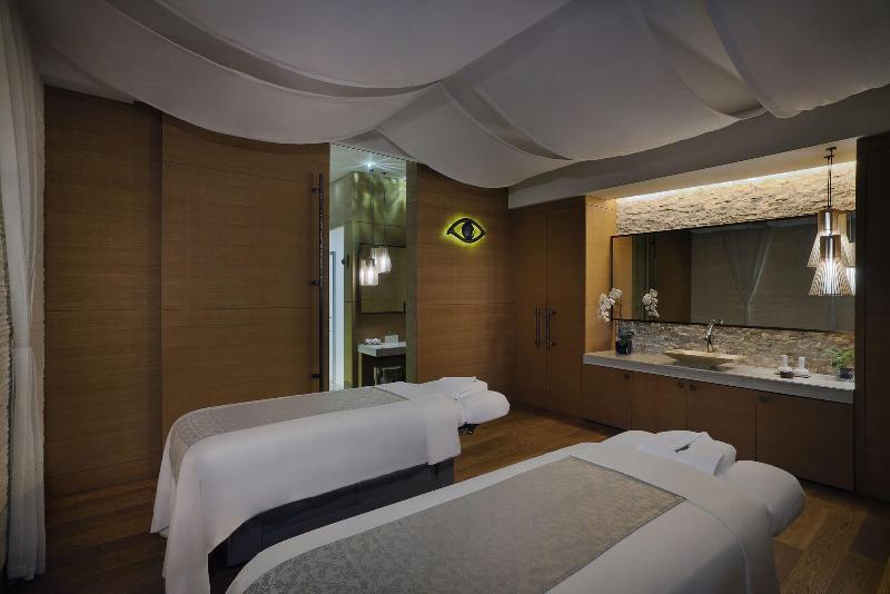The St. Regis Downtown, Dubai - Aktivite