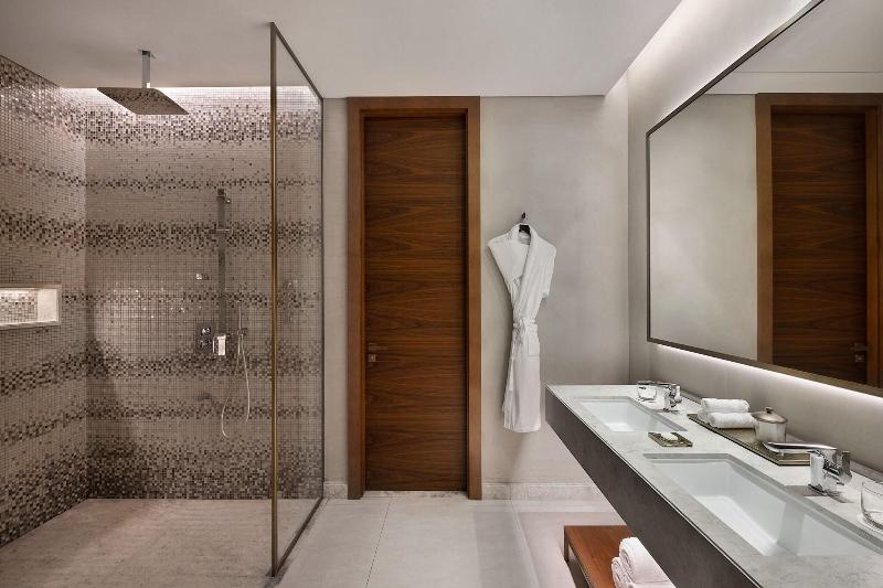 The St. Regis Downtown, Dubai - Oda