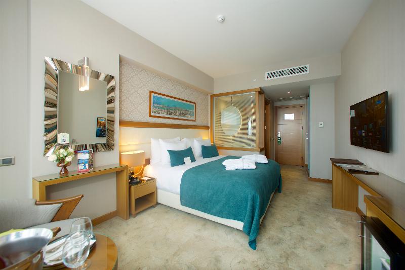 Momento Hotel Golden Horn - Oda