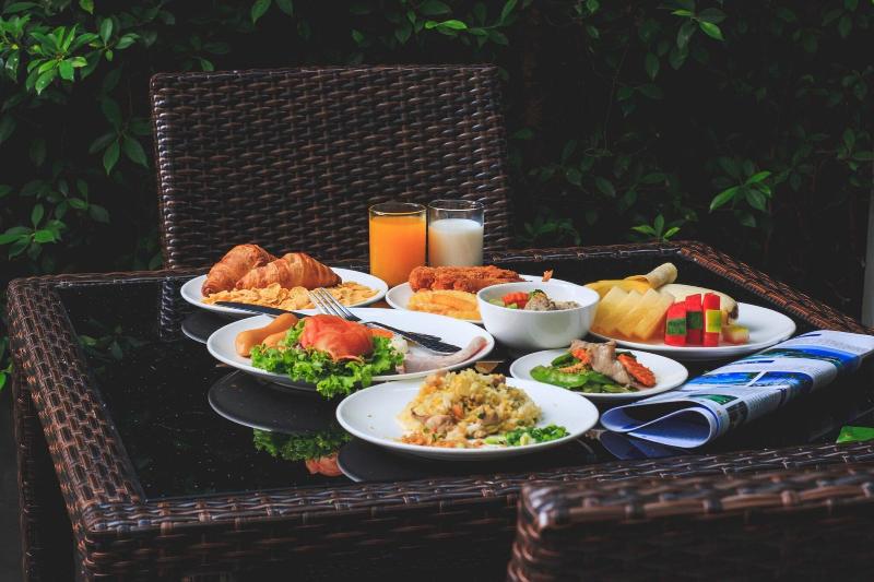 Hope Land Hotel&Residence Sukhumvit 8 - Restoran