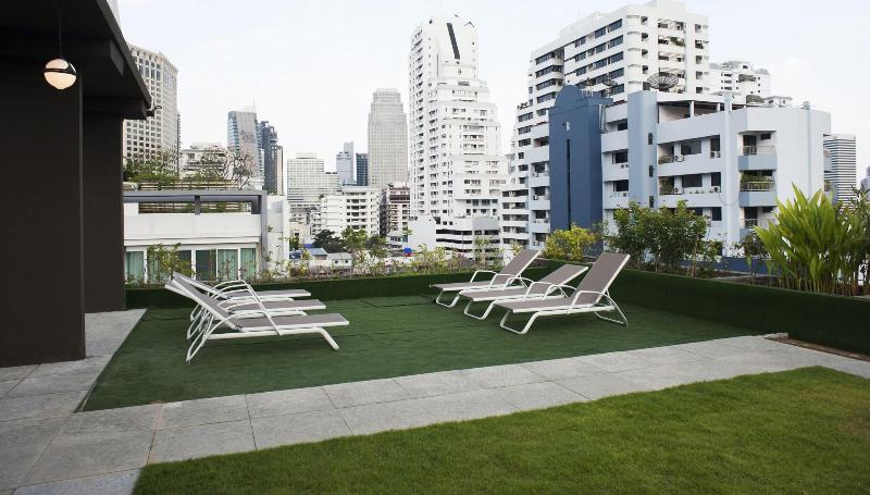 Hope Land Hotel&Residence Sukhumvit 8 - Teras