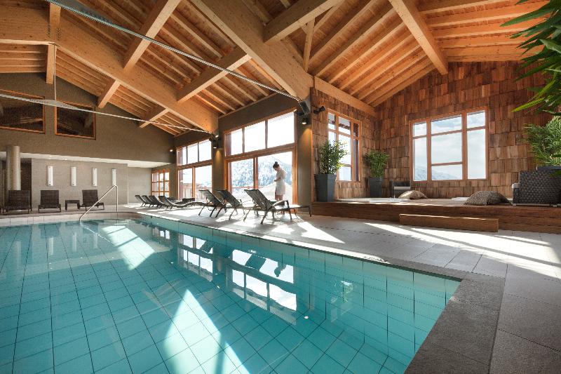 Ily La Rosiere - Havuz