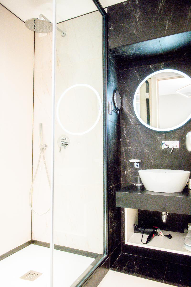 Boutique Centrale Palace - Oda