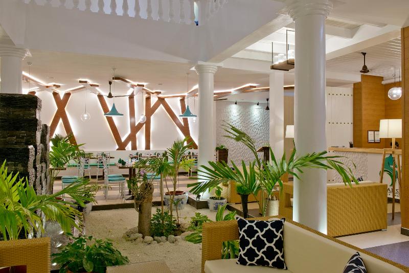 Crystal Sands Beach Hotel - Lobi