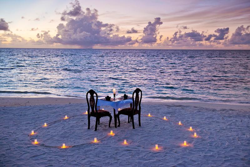 Crystal Sands Beach Hotel - Restoran