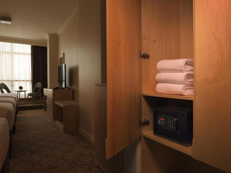 Saja By Warwick Madinah Hotel - Oda