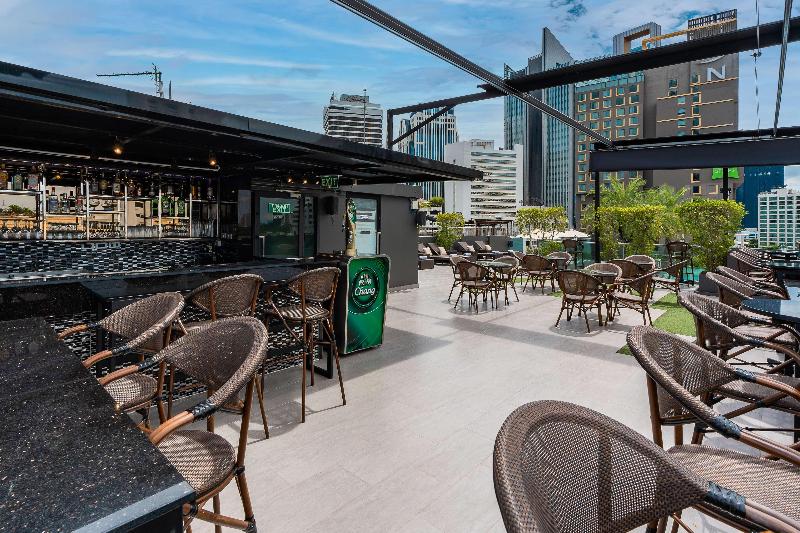 SureStay Plus Hotel by Best Western Sukhumvit 2 - Bar