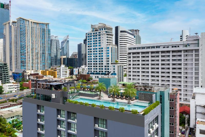 SureStay Plus Hotel by Best Western Sukhumvit 2 - Havuz