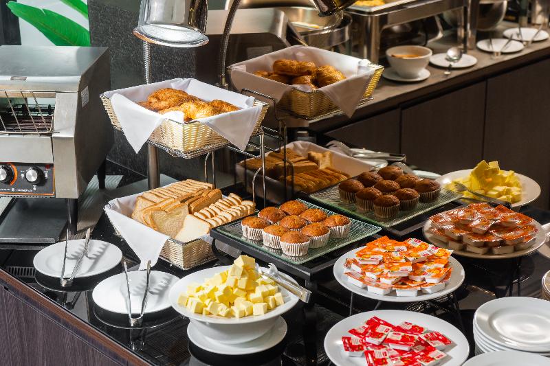 SureStay Plus Hotel by Best Western Sukhumvit 2 - Restoran