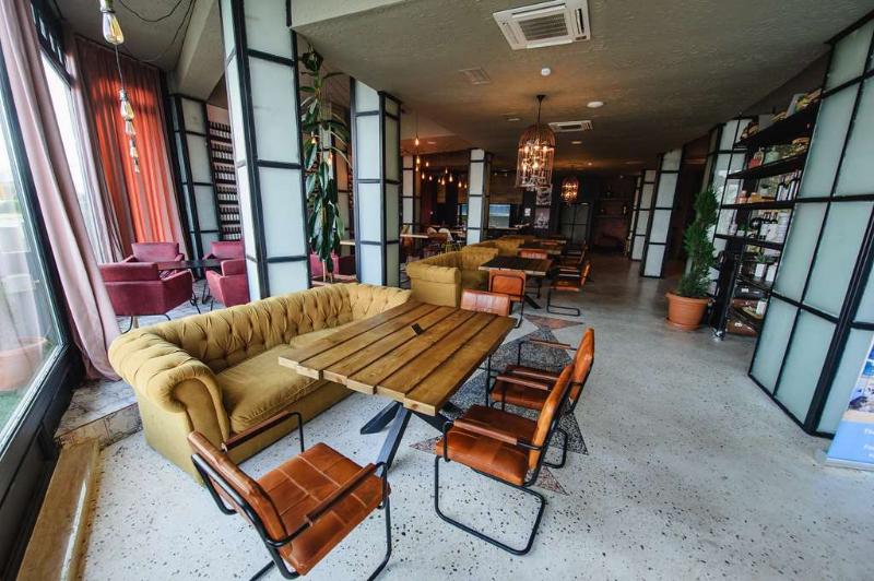 Euphoria Hotel - Lobi