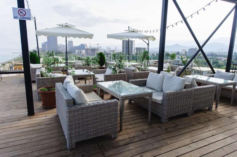 Euphoria Hotel - Teras