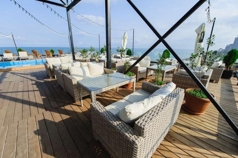 Euphoria Hotel - Teras