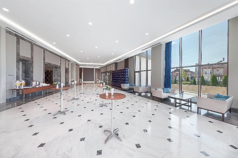 Dedeman Tokat - Toplantı
