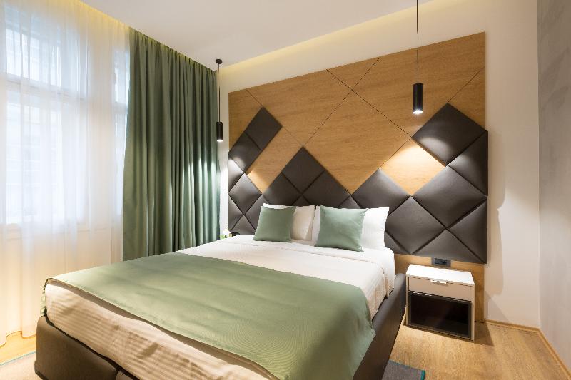 Hotel Capital - Genel