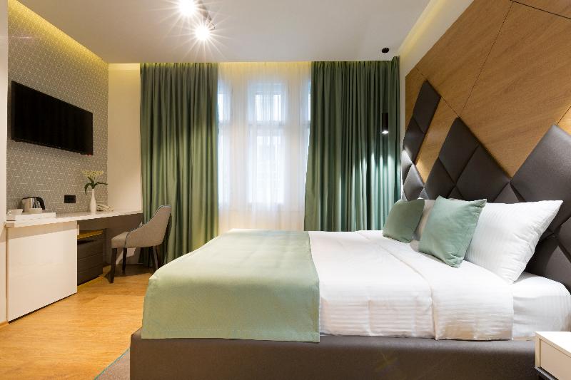 Hotel Capital - Oda