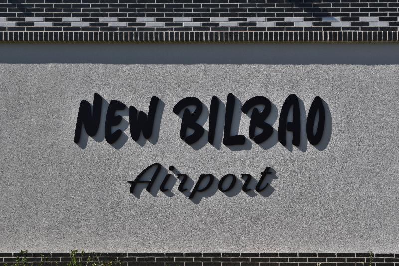 Hotel New Bilbao Airport - Genel