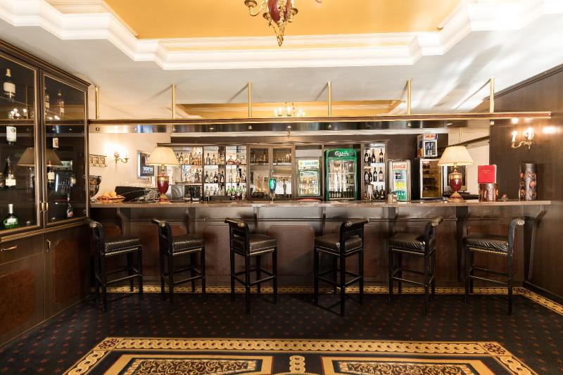 Prahova Plaza Hotel New Tower - Bar