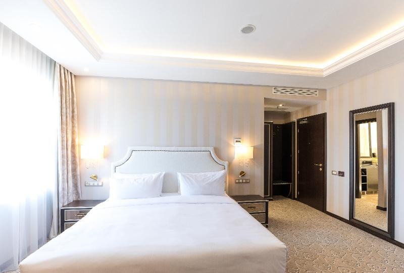 Prahova Plaza Hotel New Tower - Oda