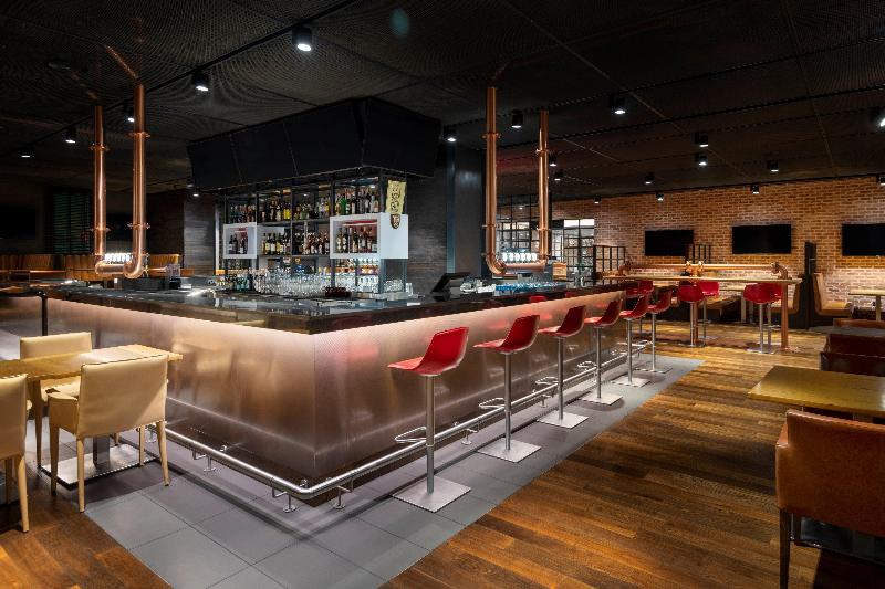 Holiday Inn Doha - The Business Park - Bar