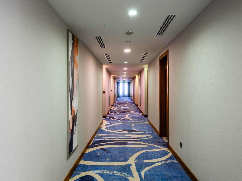 DoubleTree by Hilton Jeddah Al Andalus Mall - Lobi