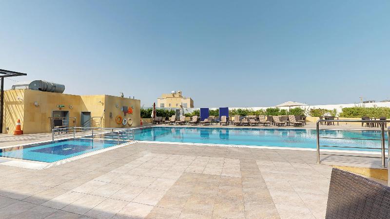 DoubleTree by Hilton Jeddah Al Andalus Mall - Havuz