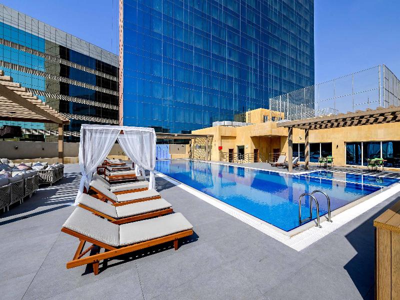 DoubleTree by Hilton Jeddah Al Andalus Mall - Havuz