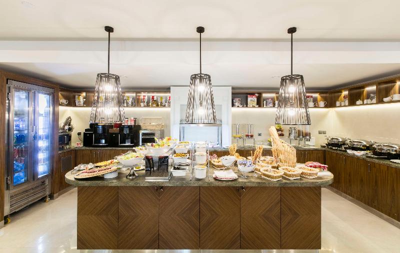 DoubleTree by Hilton Jeddah Al Andalus Mall - Restoran
